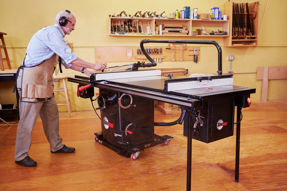 SawStop 27″ In-Line Router Table