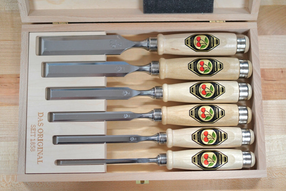 Two Cherries Set of 6 Chisels in Wooden Box