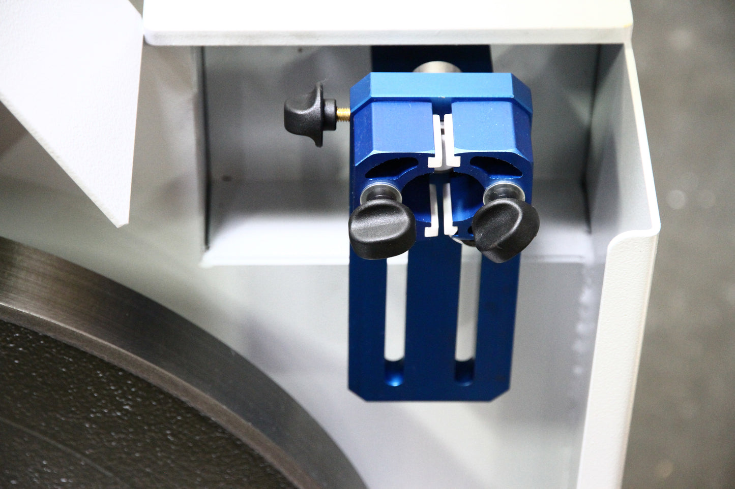 Laguna Italian LT24x24 Italian Bandsaw Eagle Tools